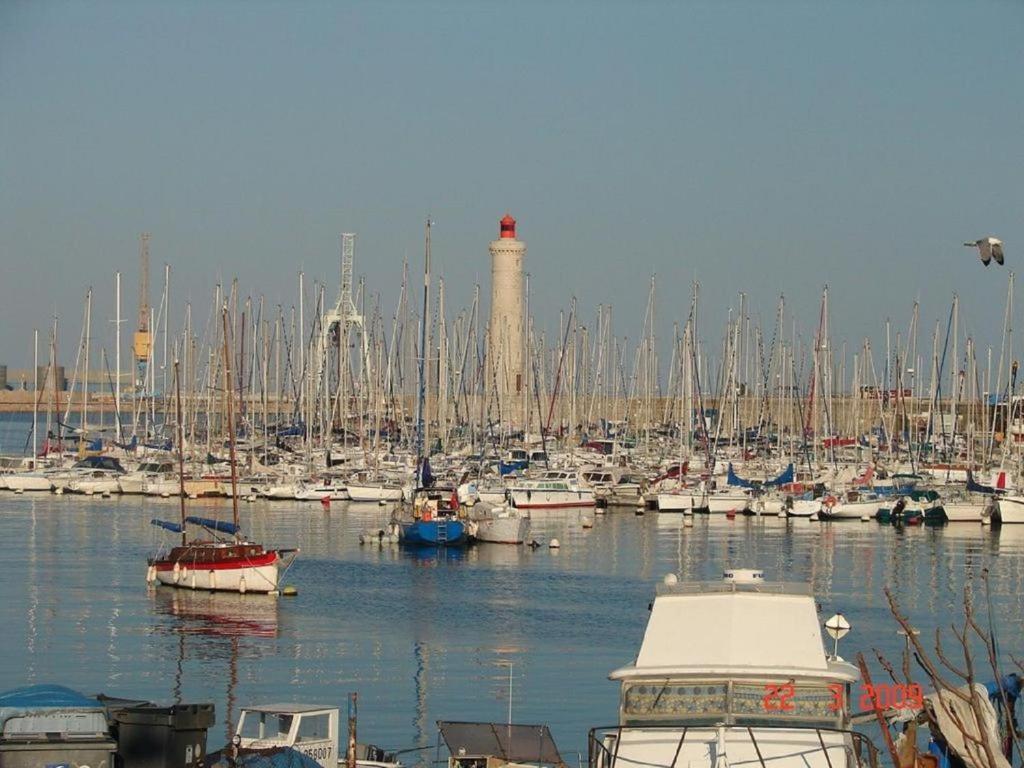 Les Poissons Appartement Sète Buitenkant foto